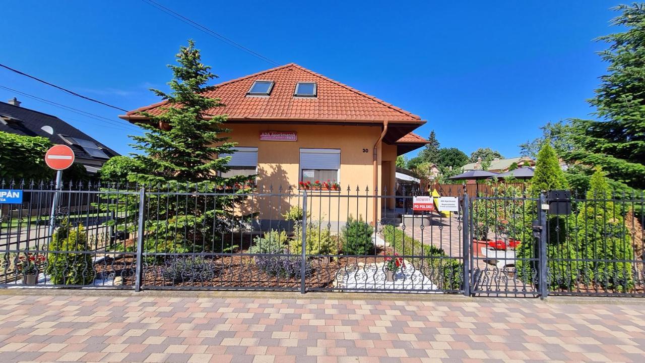 Ada Apartmanhaz Хайдусобосло Экстерьер фото
