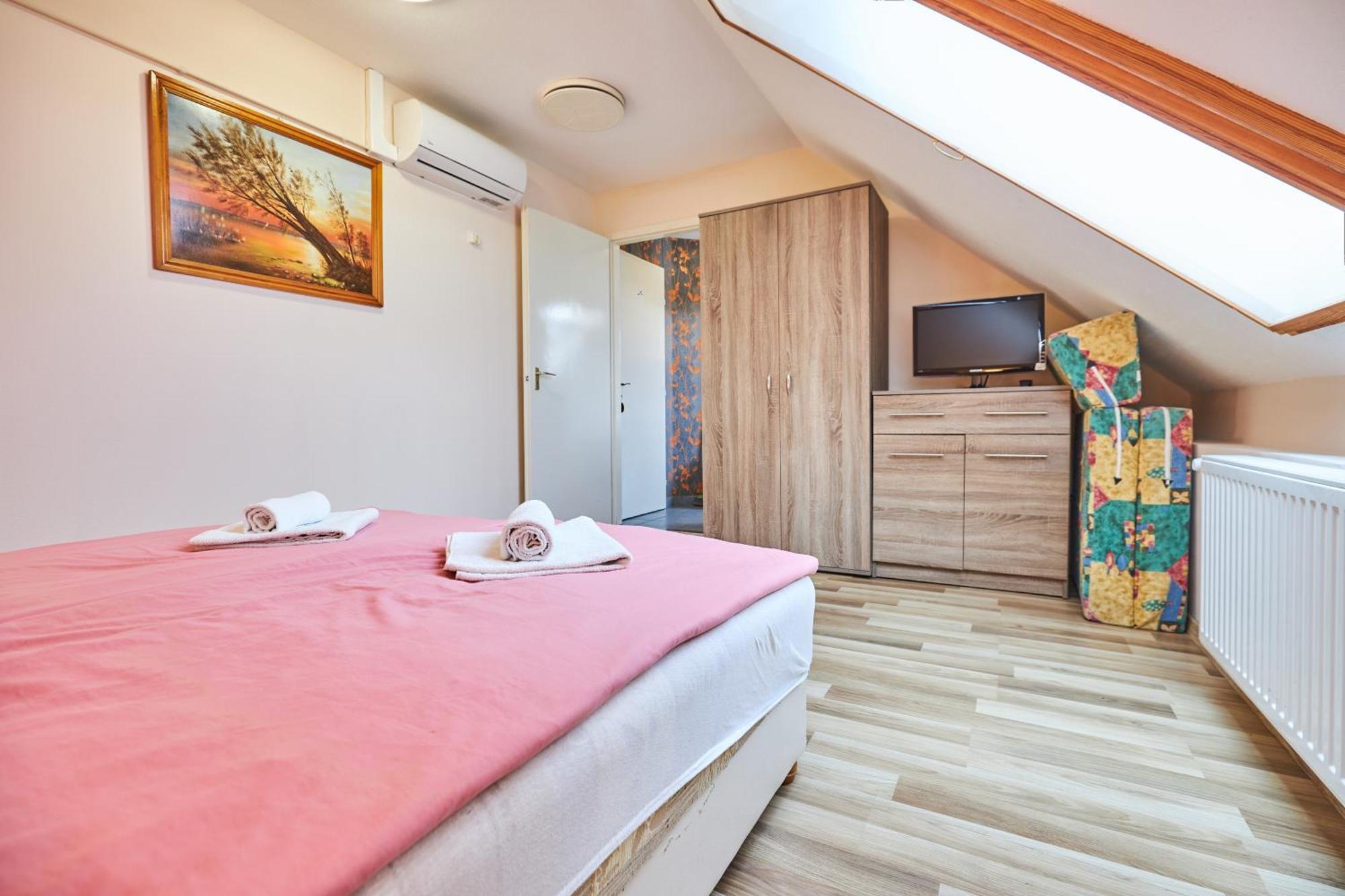 Ada Apartmanhaz Хайдусобосло Экстерьер фото