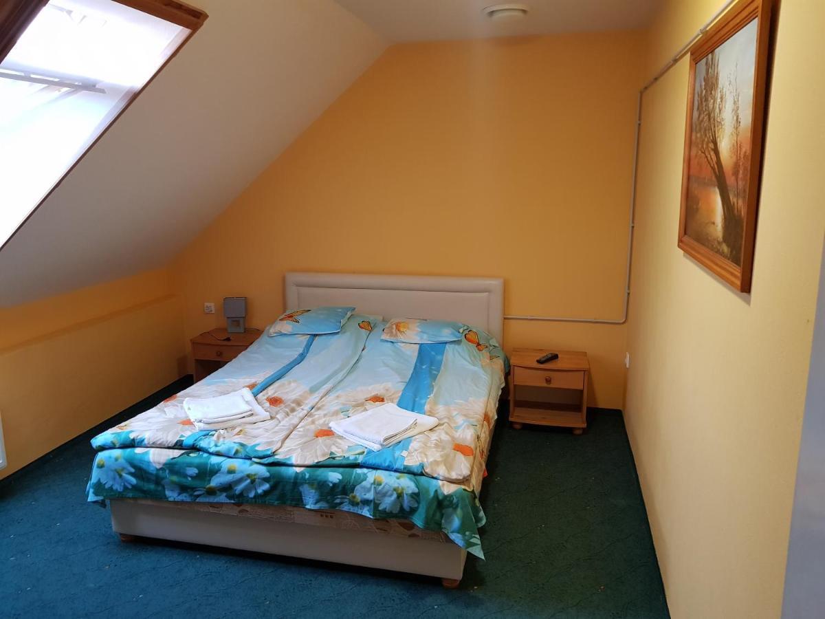 Ada Apartmanhaz Хайдусобосло Экстерьер фото